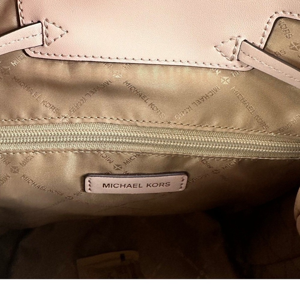 Michael Kors Jet Set Large Logo Backpack Powder Blush/ Vanilla - New - Picture 5 of 11
